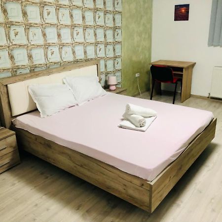 Central Park - Big Apartment - 3 Rooms - Free Parking T5 Τιμισοάρα Εξωτερικό φωτογραφία