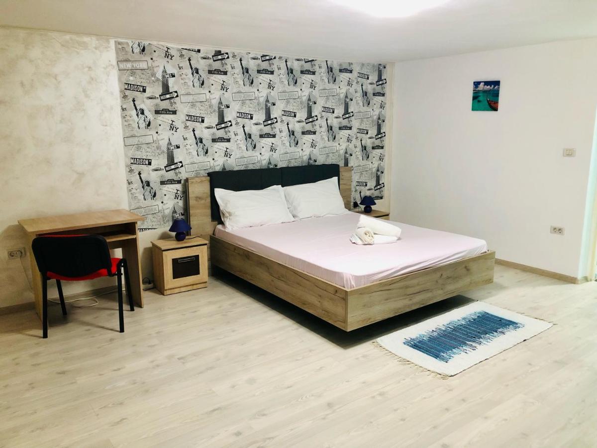 Central Park - Big Apartment - 3 Rooms - Free Parking T5 Τιμισοάρα Εξωτερικό φωτογραφία